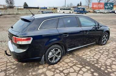 Универсал Toyota Avensis 2011 в Полтаве