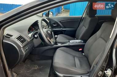 Универсал Toyota Avensis 2011 в Полтаве