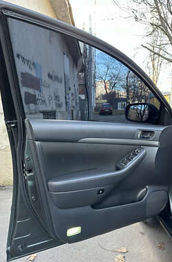 Универсал Toyota Avensis 2006 в 
