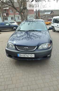 Седан Toyota Avensis 2001 в Одесі