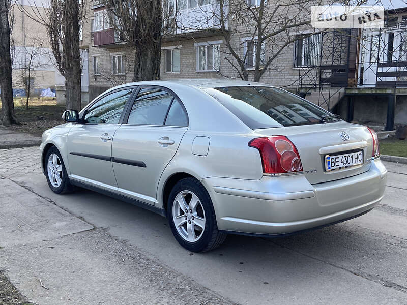 Ліфтбек Toyota Avensis 2007 в Новому Бузі