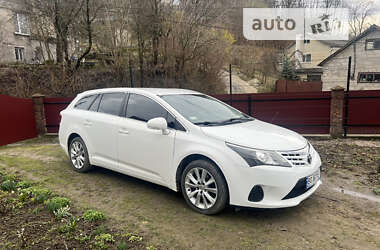 Универсал Toyota Avensis 2013 в Кременце