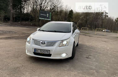 Универсал Toyota Avensis 2011 в Львове