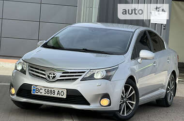 Седан Toyota Avensis 2012 в Дрогобичі