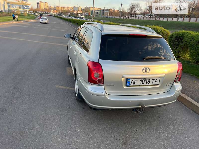 Универсал Toyota Avensis 2006 в Кривом Роге