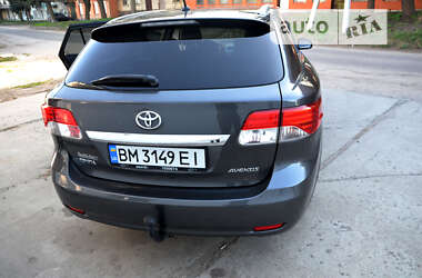 Универсал Toyota Avensis 2012 в Ромнах