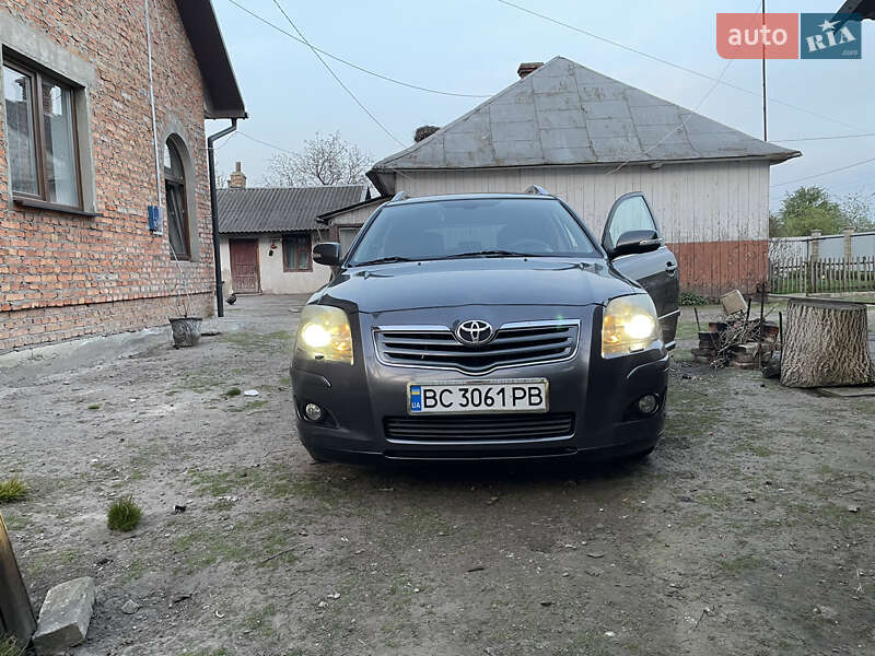 Toyota Avensis 2008