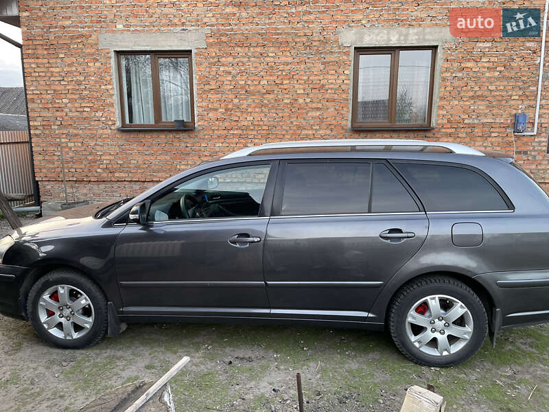 Универсал Toyota Avensis 2008 в Шептицькому