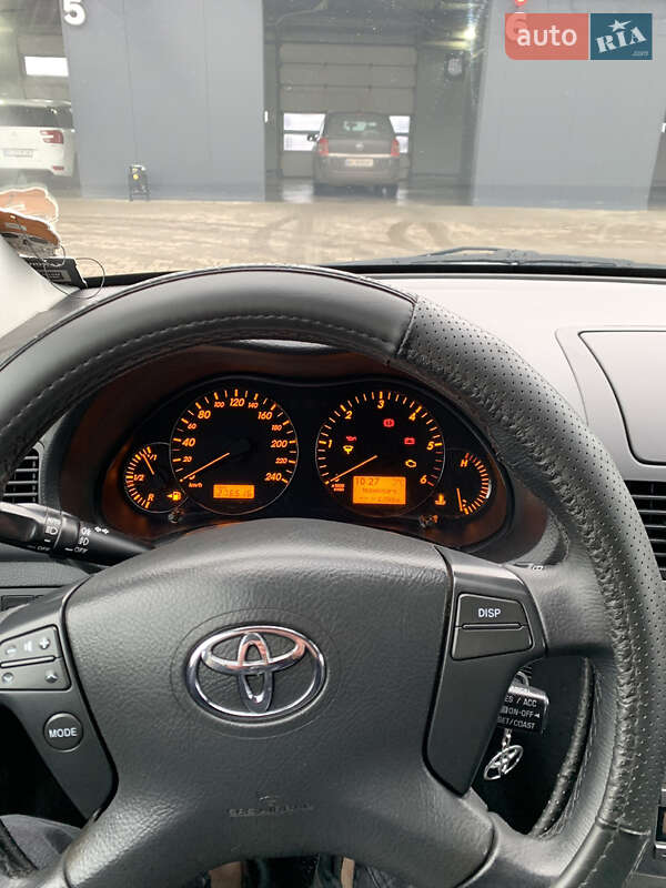 Универсал Toyota Avensis 2008 в Шептицькому