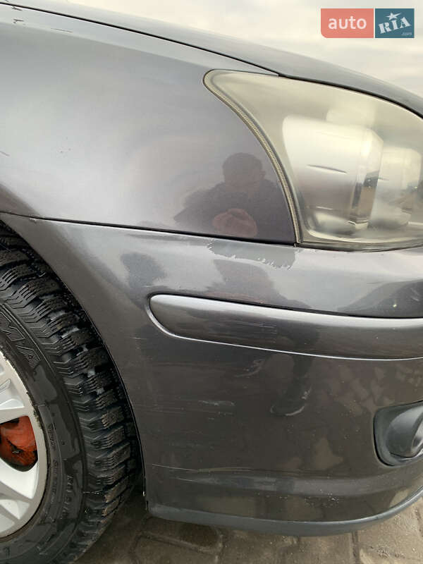 Универсал Toyota Avensis 2008 в Шептицькому