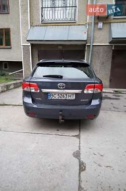 Универсал Toyota Avensis 2014 в Ивано-Франковске