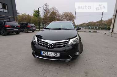 Універсал Toyota Avensis 2012 в Кременці