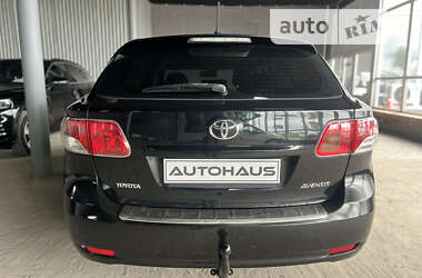 Универсал Toyota Avensis 2010 в Житомире