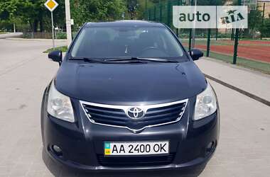 Седан Toyota Avensis 2011 в Чорткове