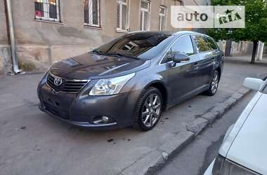 Універсал Toyota Avensis 2010 в Одесі