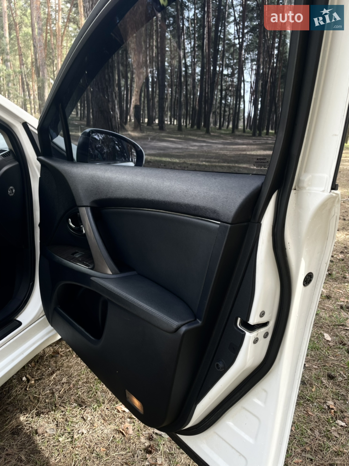 2012 Toyota Avensis - мініатюра 36