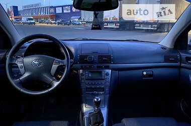 Универсал Toyota Avensis 2006 в Луцке