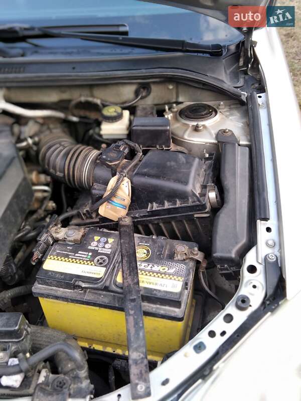 Универсал Toyota Avensis 2006 в Ивано-Франковске