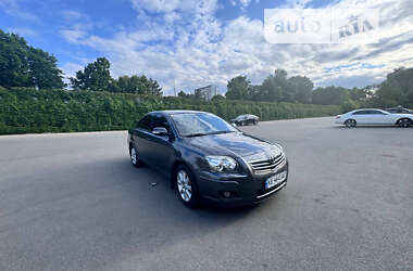 Седан Toyota Avensis 2008 в Днепре