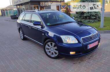 Универсал Toyota Avensis 2005 в Сарнах