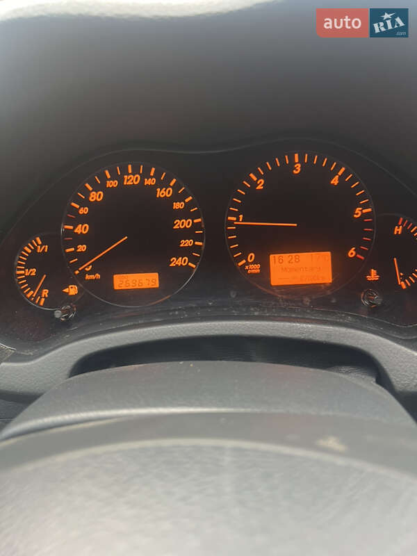 Универсал Toyota Avensis 2007 в Локачах