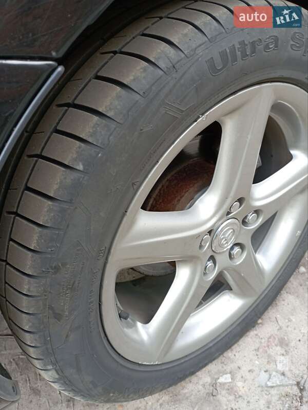 Універсал Toyota Avensis 2008 в Пісківці