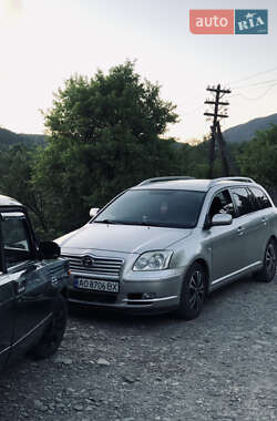 Универсал Toyota Avensis 2004 в 