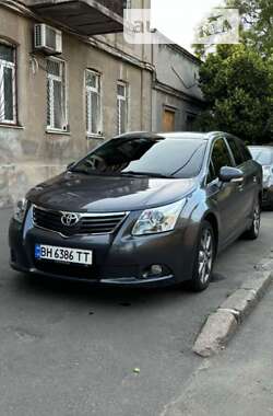 Універсал Toyota Avensis 2010 в Одесі