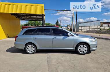 Універсал Toyota Avensis 2008 в Кропивницькому