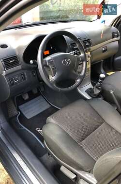 Универсал Toyota Avensis 2006 в 