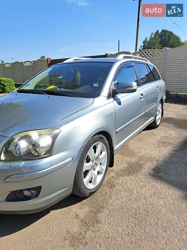 Универсал Toyota Avensis 2008 в Подольске