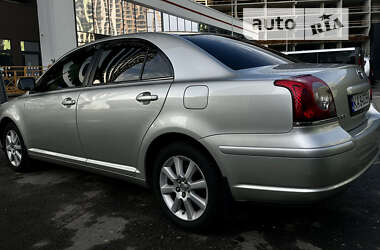 Седан Toyota Avensis 2007 в Киеве