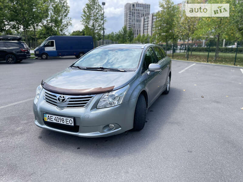 Універсал Toyota Avensis 2011 в Дніпрі фото 3 Універсал Toyota Avensis 2011 в Дніпрі