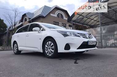 Універсал Toyota Avensis 2012 в Чернігові