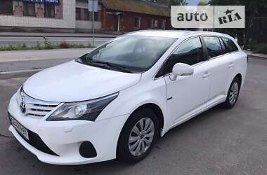 Універсал Toyota Avensis 2012 в Чернігові