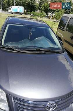 Седан Toyota Avensis 2008 в 
