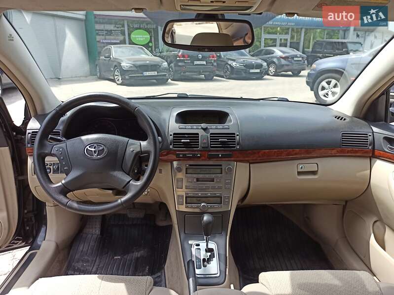 Седан Toyota Avensis 2004 в Днепре фото 14 Седан Toyota Avensis 2004 в Днепре