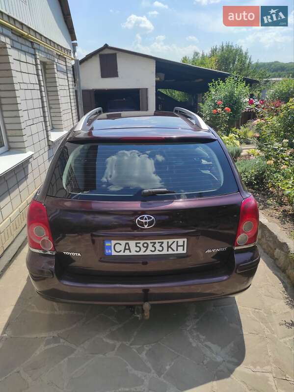 Универсал Toyota Avensis 2007 в Умани
