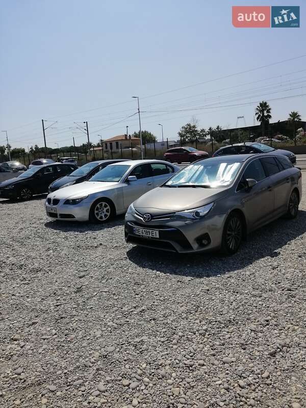 Универсал Toyota Avensis 2016 в Николаеве