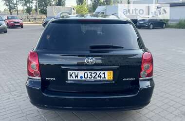 Универсал Toyota Avensis 2008 в 