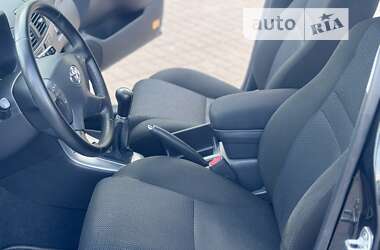 Универсал Toyota Avensis 2008 в 