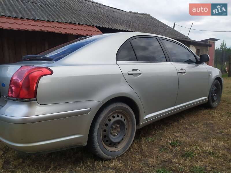 Седан Toyota Avensis 2004 в Львове фото 4 Седан Toyota Avensis 2004 в Львове