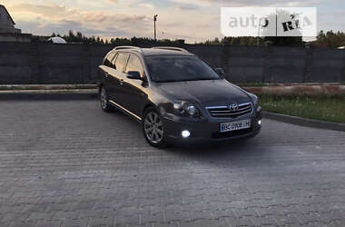 Универсал Toyota Avensis 2007 в Яворове