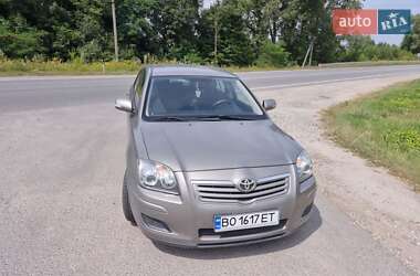 Седан Toyota Avensis 2006 в 
