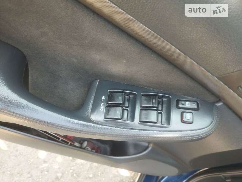 Универсал Toyota Avensis 2004 в Запорожье