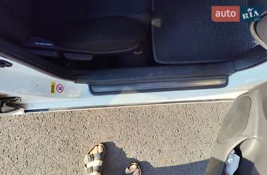 Ліфтбек Toyota Avensis 2008 в 