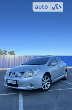 Седан Toyota Avensis 2009 в Полтаві