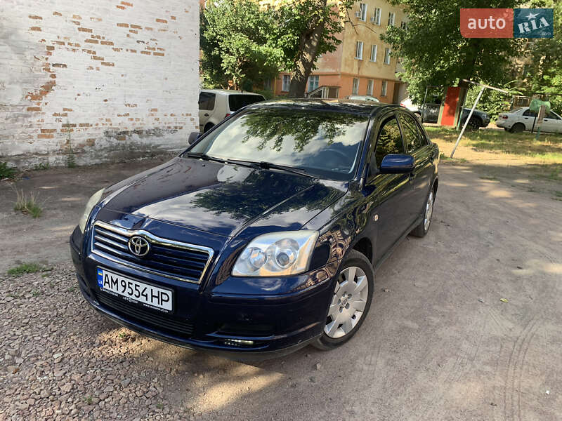 Toyota Avensis 2003