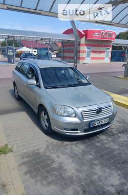 Универсал Toyota Avensis 2003 в Ровно