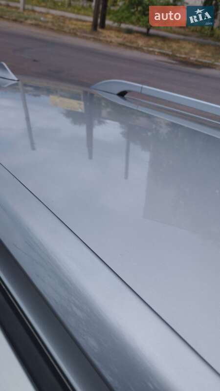 Универсал Toyota Avensis 2005 в Вознесенске